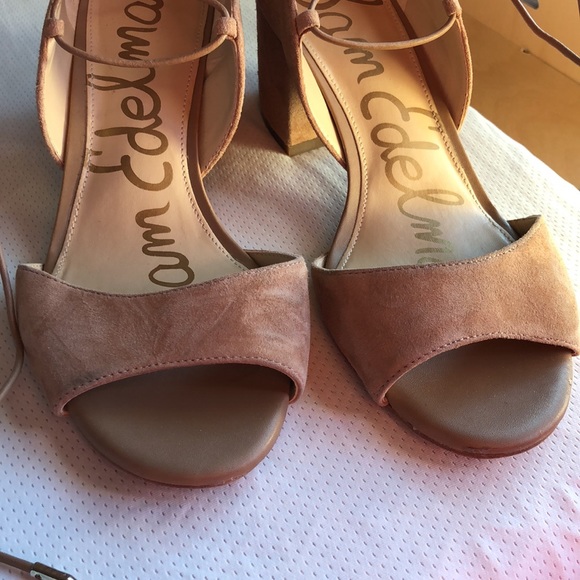 Sam Edelman Greek Style Threaded Heels - Picture 4 of 10